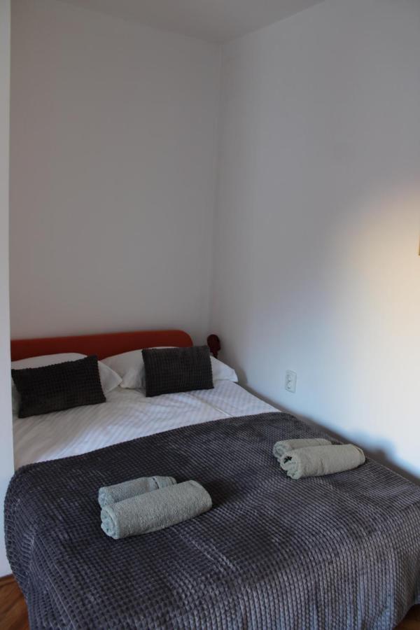 Studio Apartman Hinko Ðakovo Exterior foto